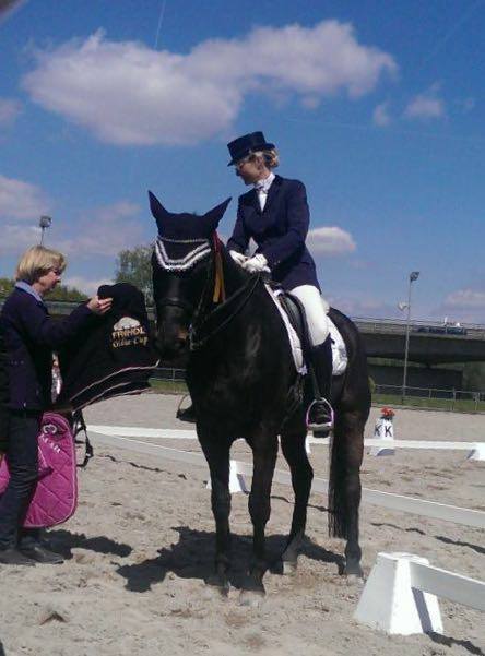 Annette Bratz und French Cool